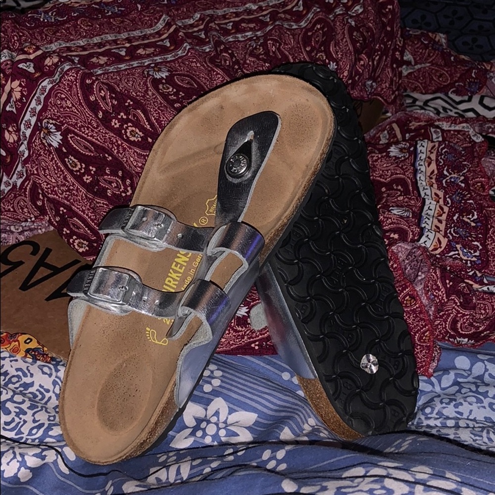 Birkenstock Silver Sandals Size 39 Never Worn